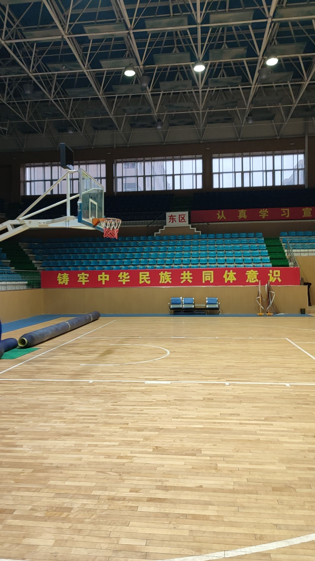 抓地力篮球鞋后卫,抓地力弹性好球鞋