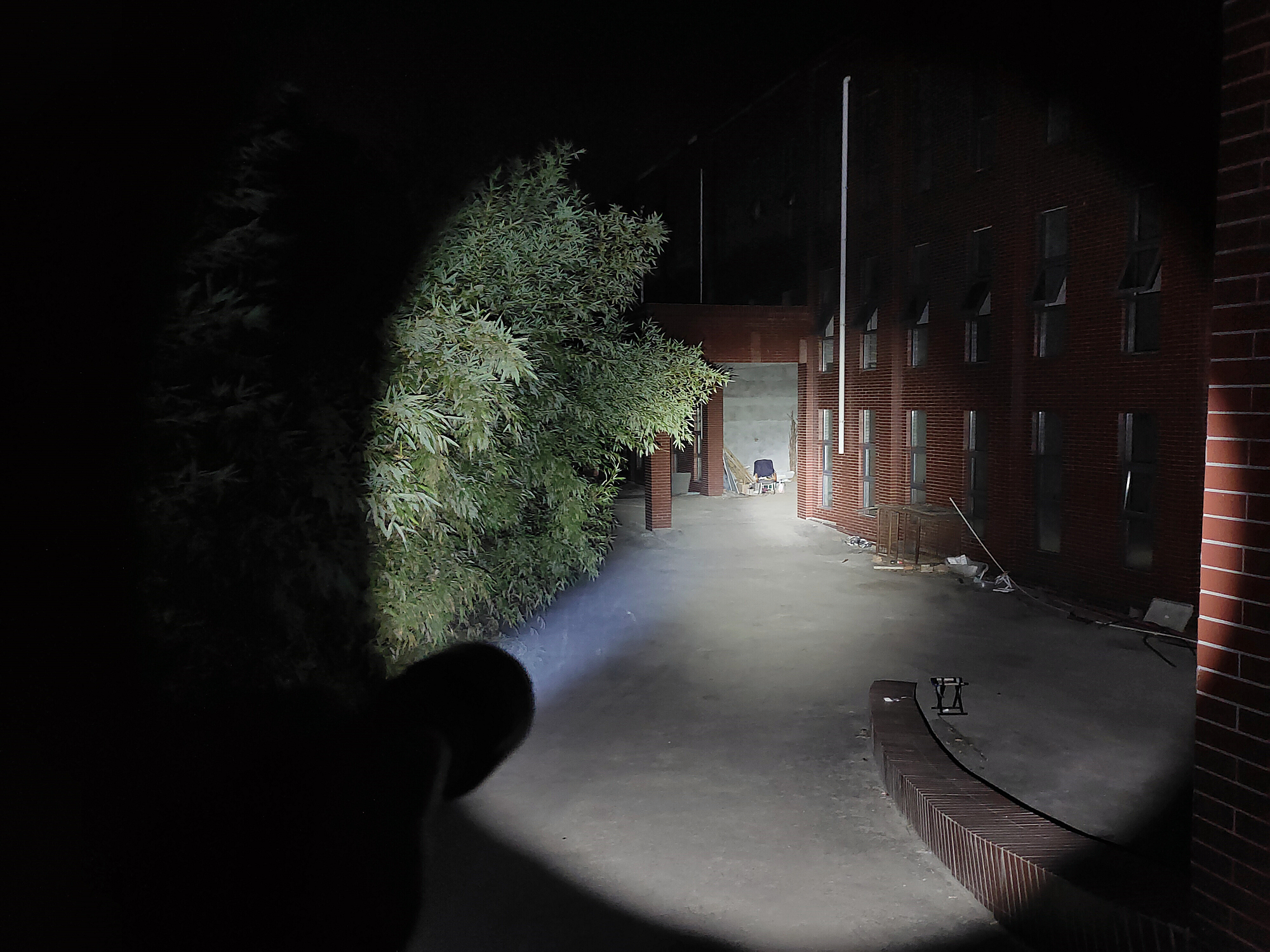 前行路上，有你相伴！在路上M9Pro2代远射手电体验