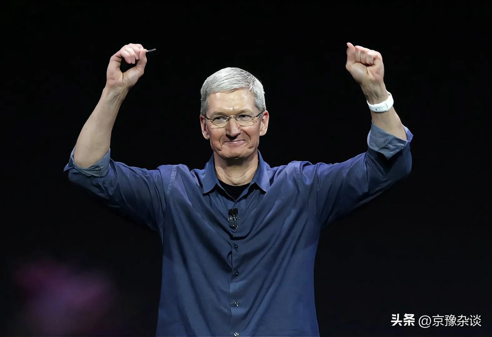 苹果拒不向中国用户妥协，中国移动：他们不做的，我冲上“云”霄