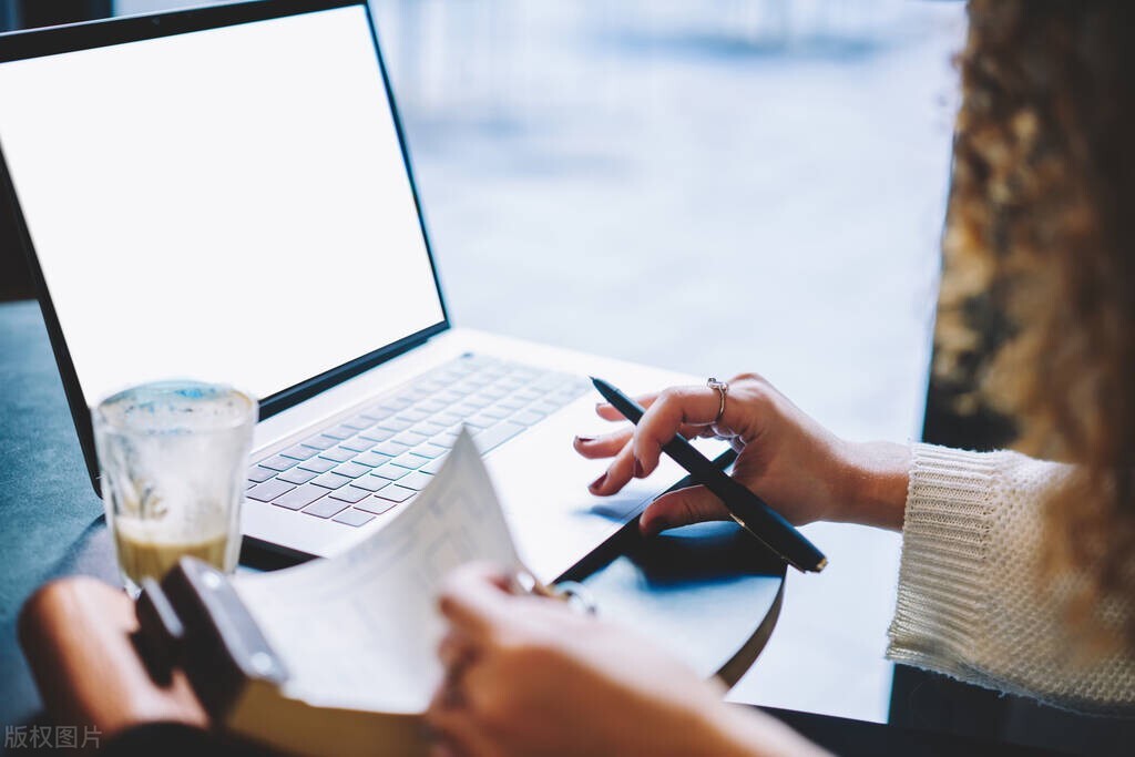 没有上司，没有压力，如何在家做*赚网**赚大钱？