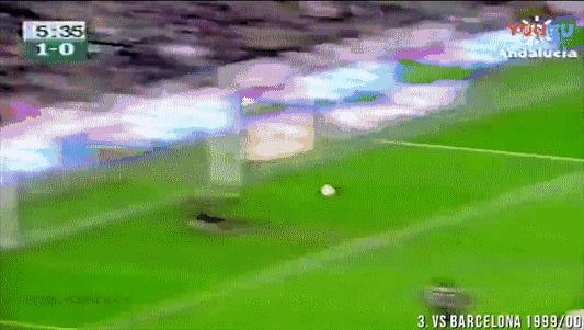 卡洛斯任意球pkc罗任意球,卡洛斯任意球和c罗任意球