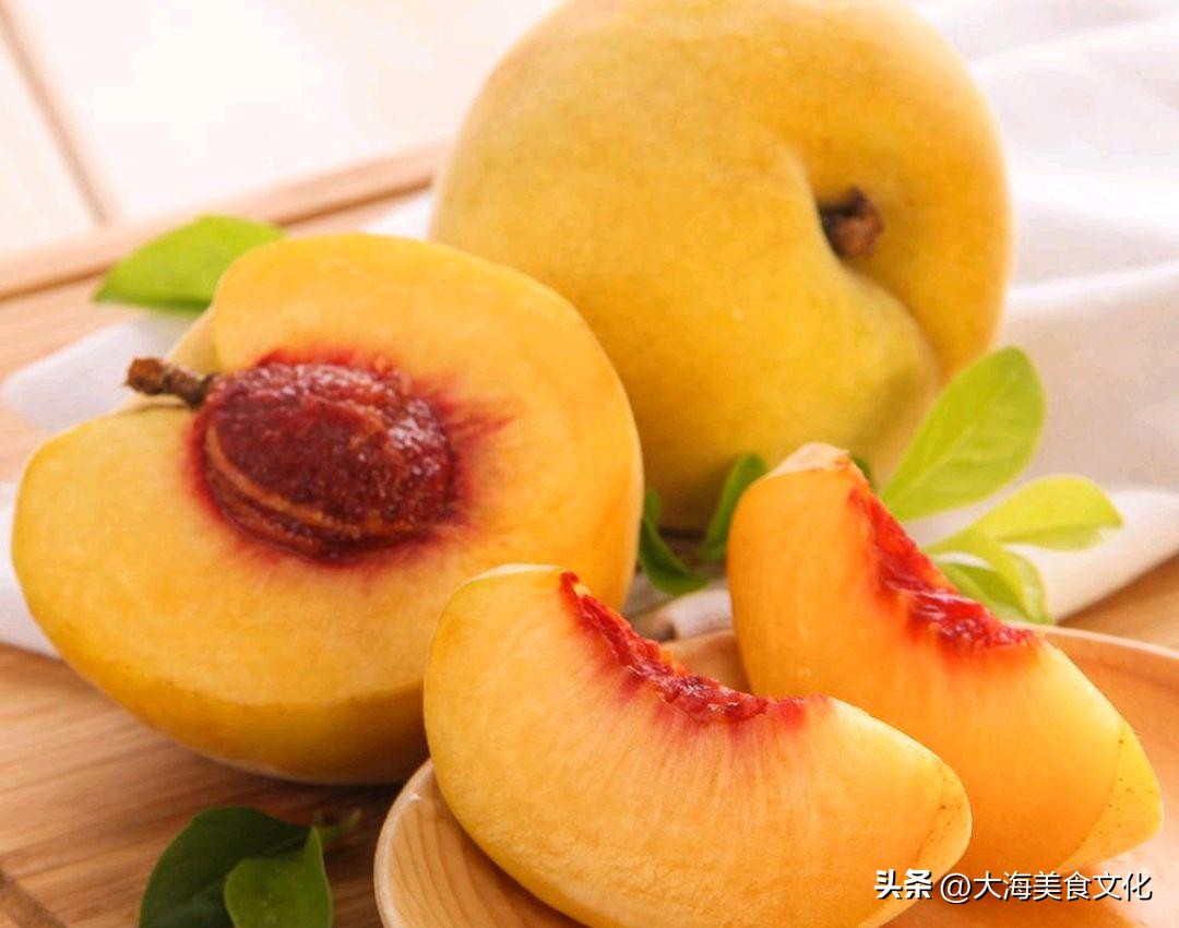 六月份成熟的桃子品种哪个好吃,4月份上市的桃子有几种