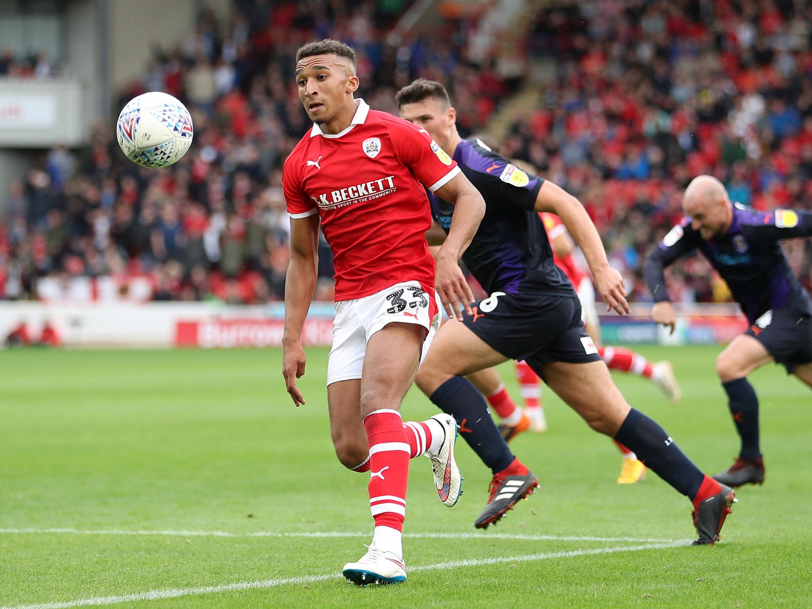 巴恩斯利vs谢周三22号比赛结果,英冠巴恩斯利对德比郡比赛推迟