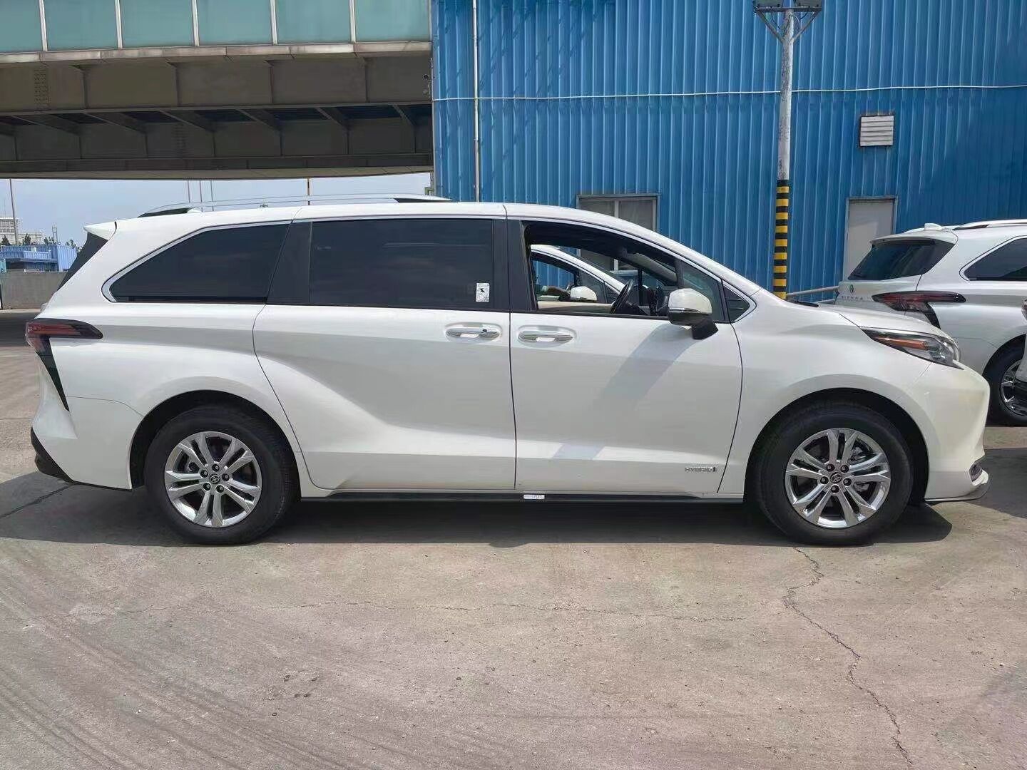 全球旗舰mpv,2021国产塞纳mpv四驱价格