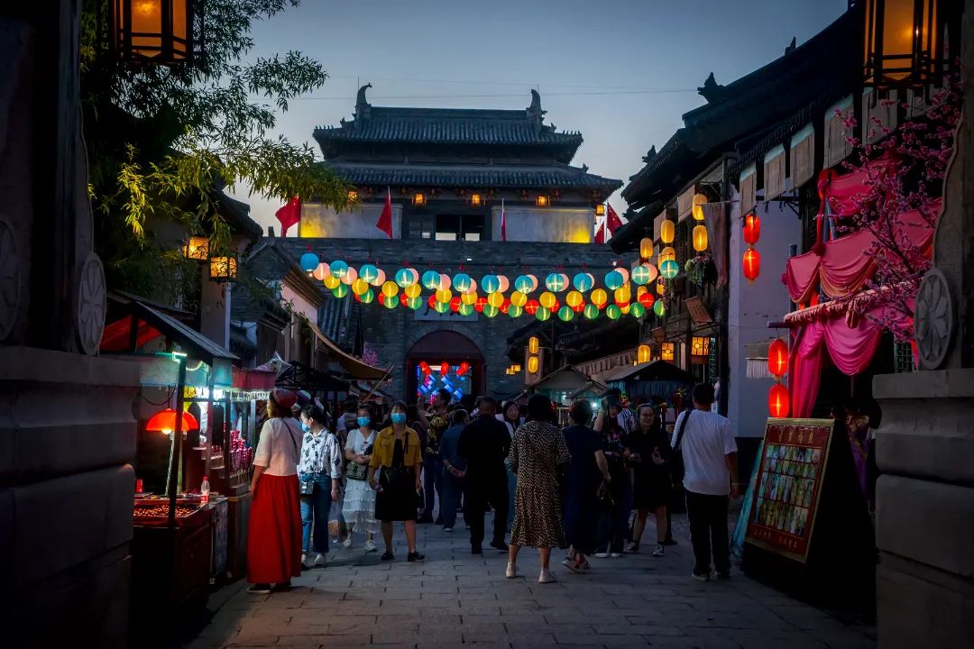 “老鼠爱大米”本周六空降象山影视城大宋奇妙夜