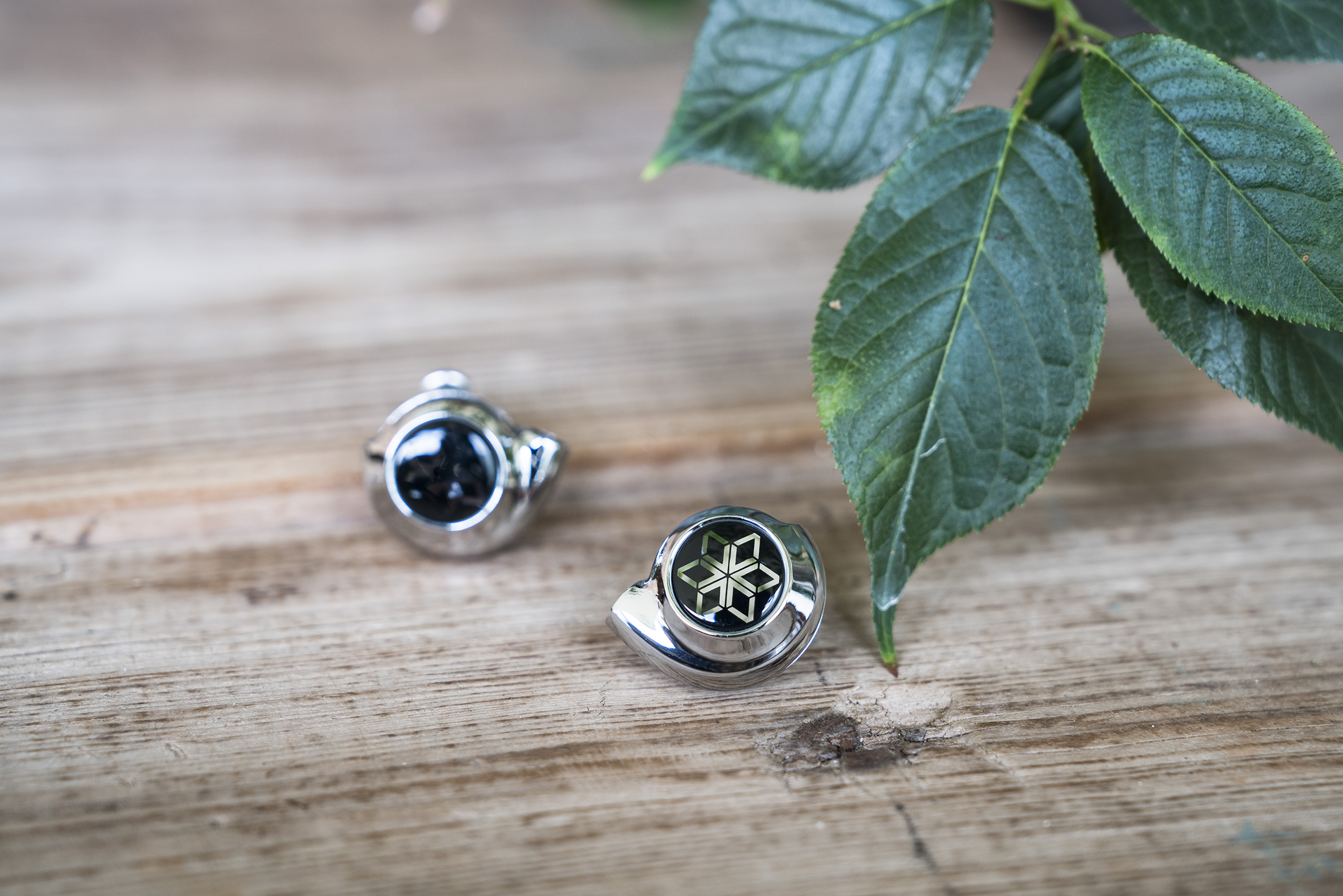 #巡洋笔记#千元内随身耳机推荐：要好听，更要性价比