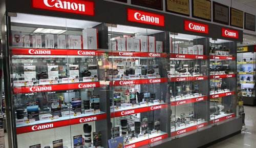 佳能尼康徕卡,佳能索尼尼康徕卡