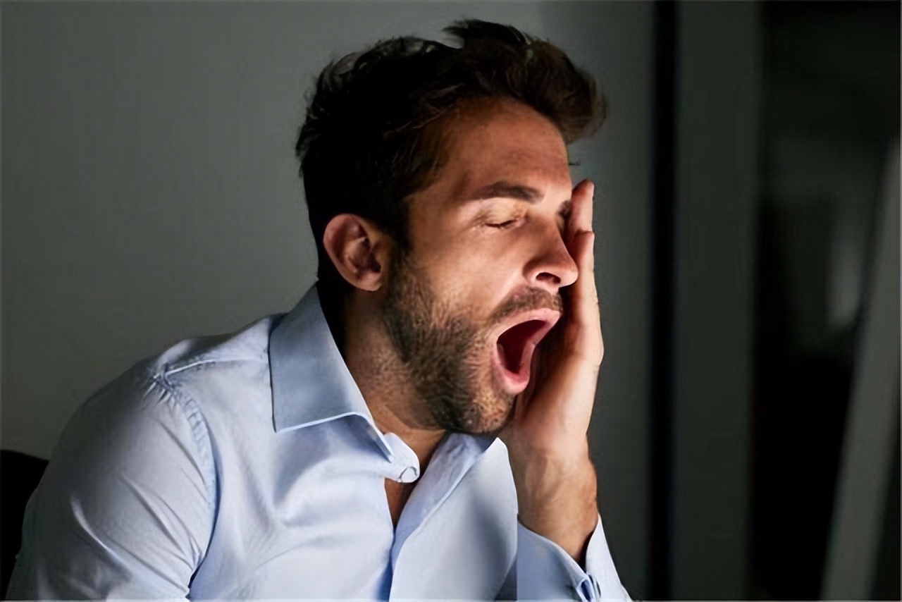 坚持一天一夜不睡觉会改变作息吗,7天7夜不睡觉会怎么样