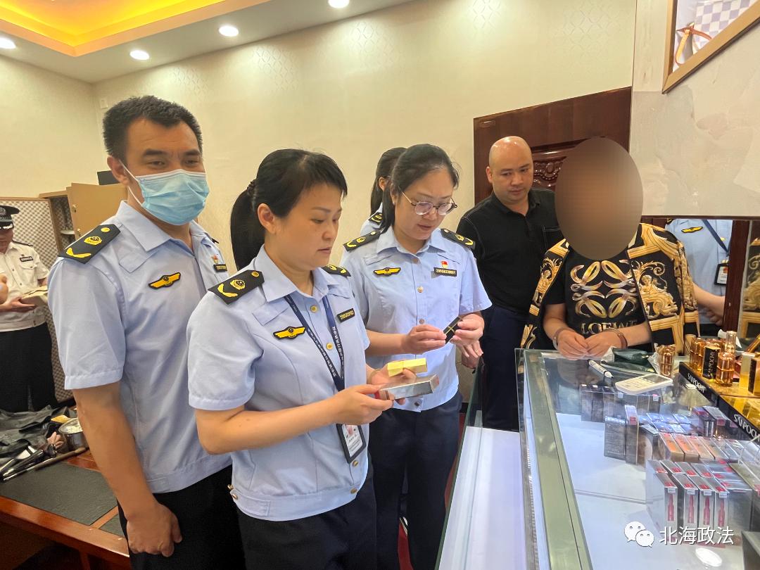 上海警方破获特大奢侈品制假团,上海警方抓获假冒奢侈品案