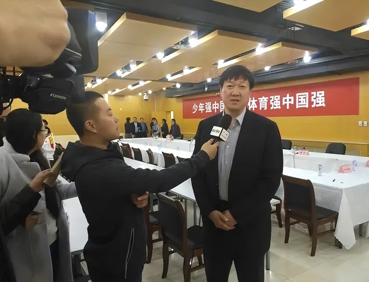 球迷对村超的看法,村超比赛停了吗