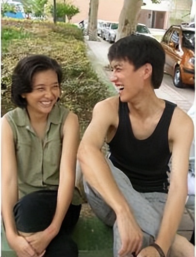 靳东职场沉稳内涵,靳东霸气回应金星