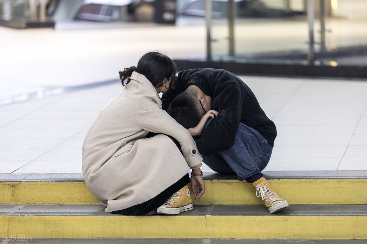 小学老师被学生骂了,小学老师被学生骂哭