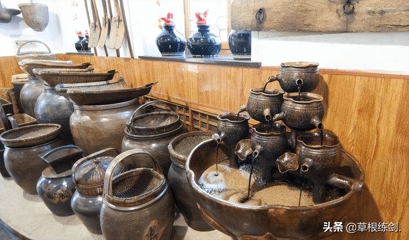 《草根春秋》第二卷第四章四十三“老醯儿”杂谈醋和酱