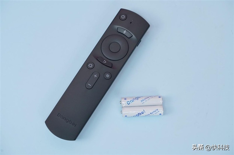 当贝f3最新投影,4000以内画质最好的投影仪