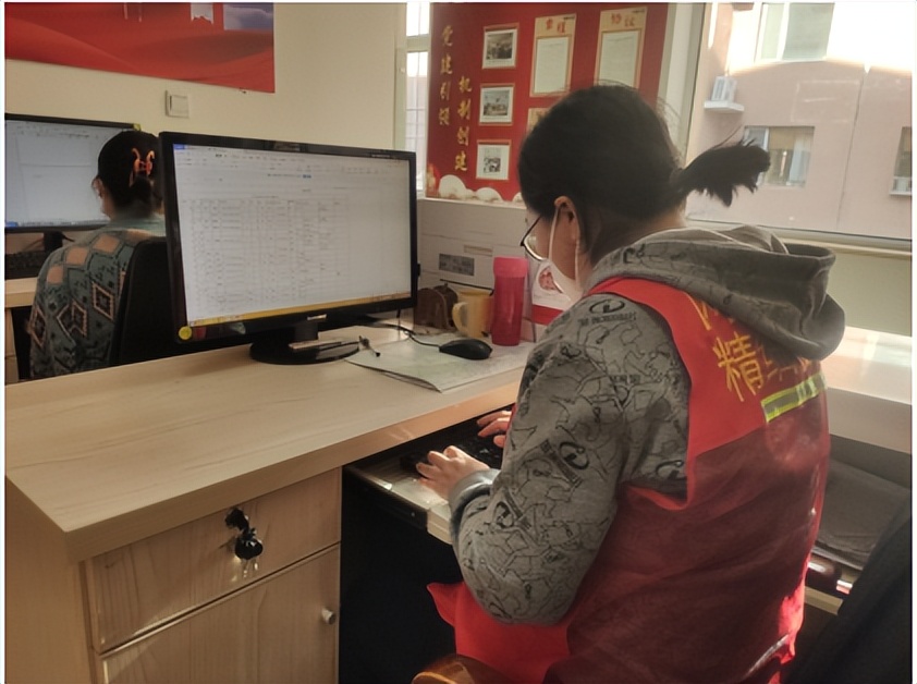 暖心服务关注民生,暖心服务惠民助企