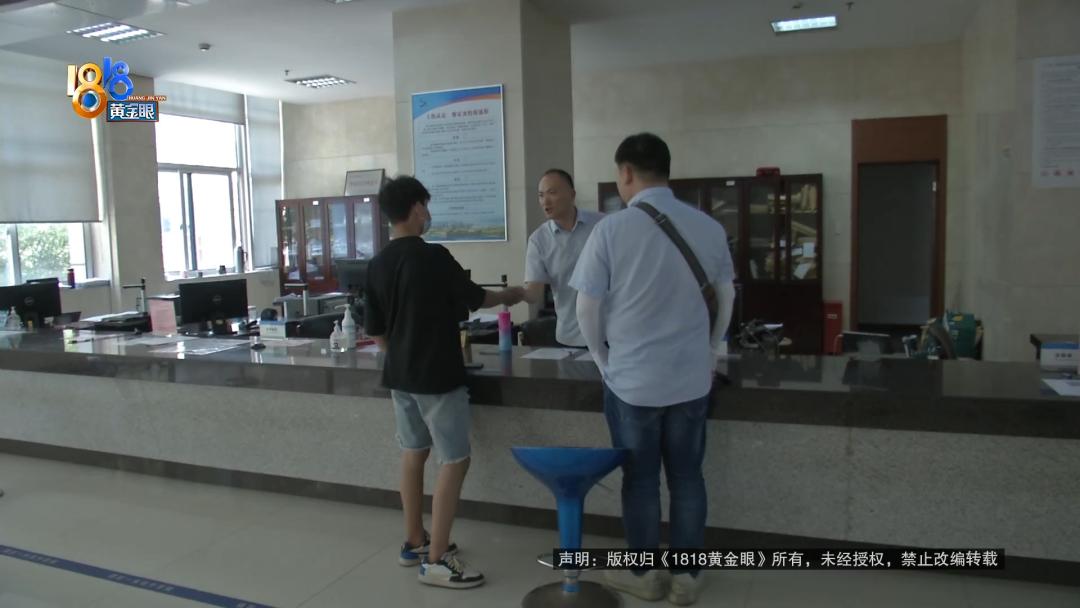 15岁的“快递员”，工资没拿全？执法部门已介入