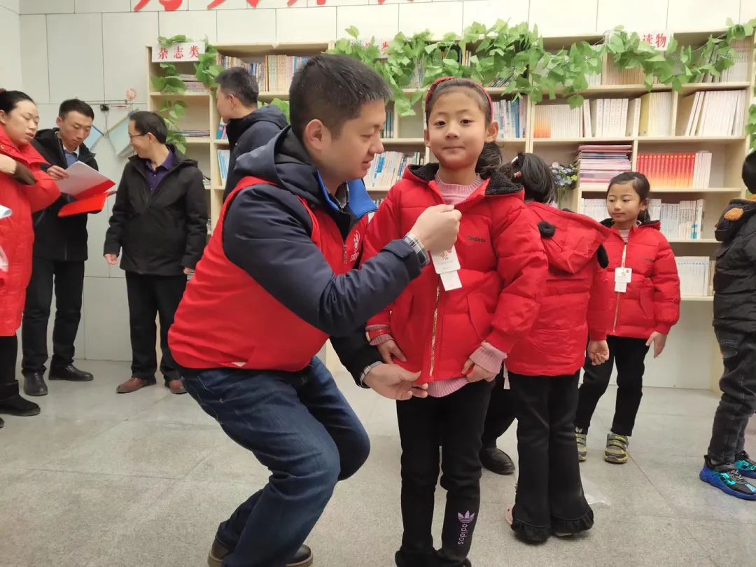 “丝绸之路”盛开“绿谷花”“单兵”小店发展为“团体”连锁超市