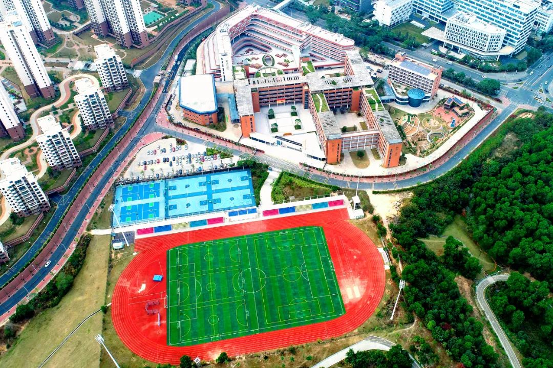 周末体育场馆开放的可行性,学校开放体育场馆的好处