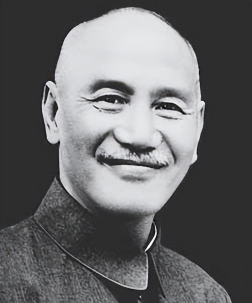 蔡英文身世彻底曝光，父亲是铁杆汉奸，哥哥有日本血统