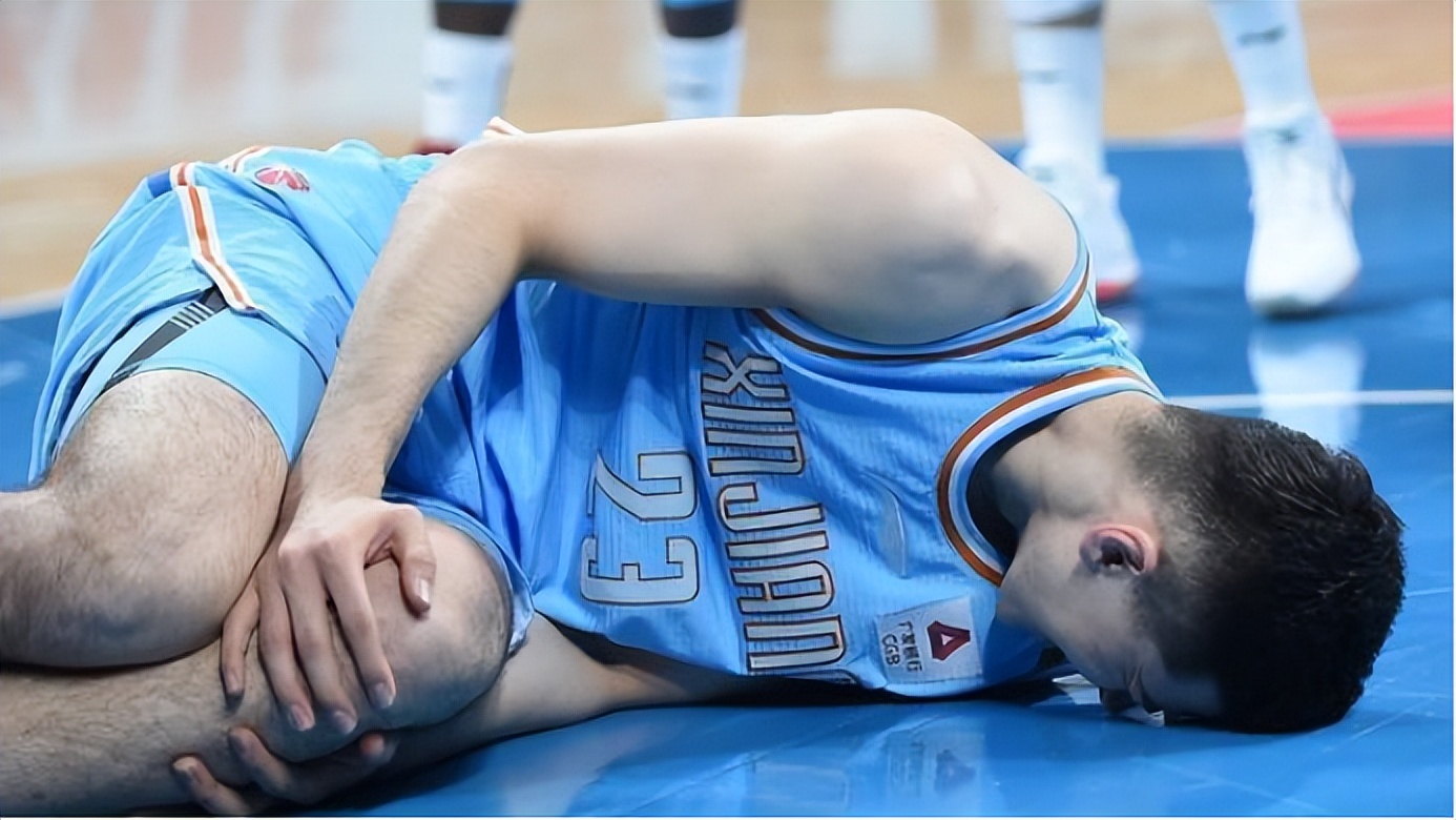 中老年膝盖半月板损伤的治疗方法,65岁老人半月板损伤膝盖痛