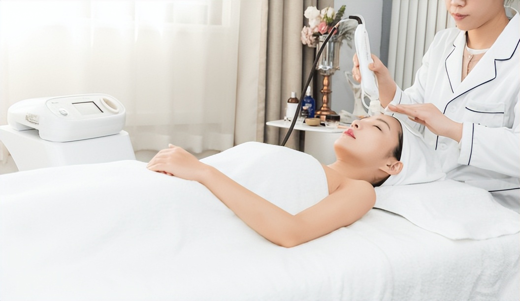 美容仪市场新规,美容仪行业的市场前景如何