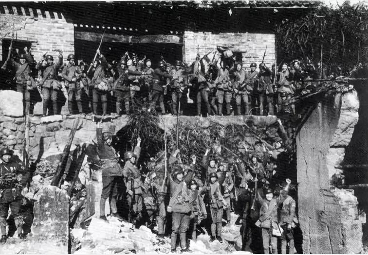 国共两*党**都推崇的抗日名将，周恩来称其为“黄埔之英，民族之雄”