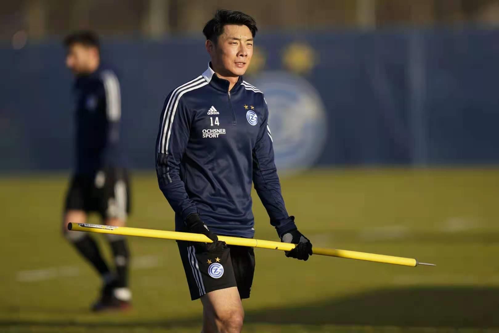 李磊收入,留洋球员年薪