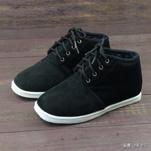 两个女儿卖鞋和伞的故事,卖鞋的故事完整视频