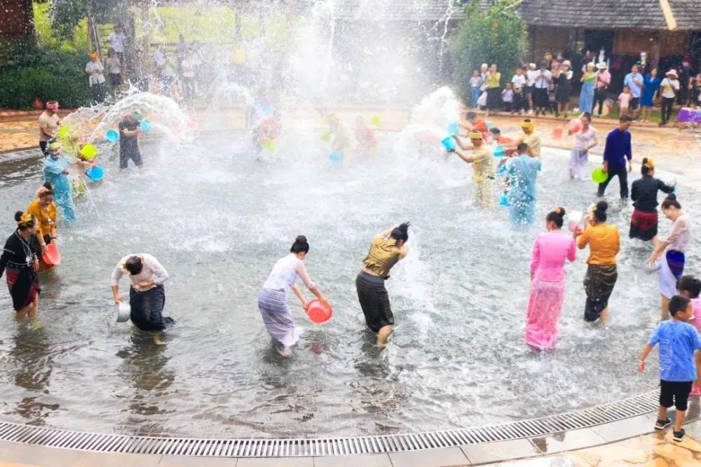西双版纳泼水节活动攻略,西双版纳泼水节准备的怎么样了