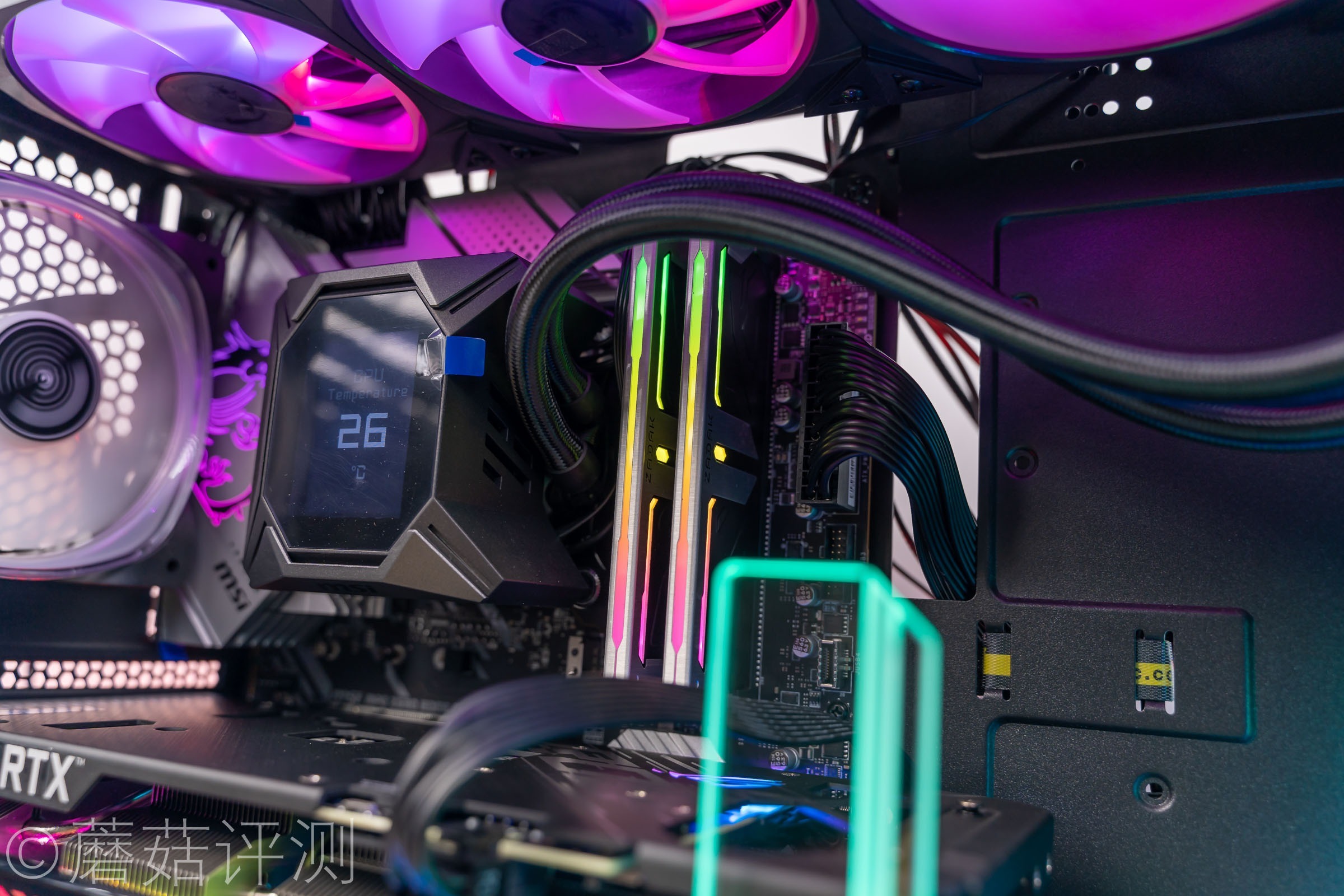 华硕rtx3060巨齿鲨显卡是旗舰版吗,七彩虹ultrawoc和华硕3050巨齿鲨