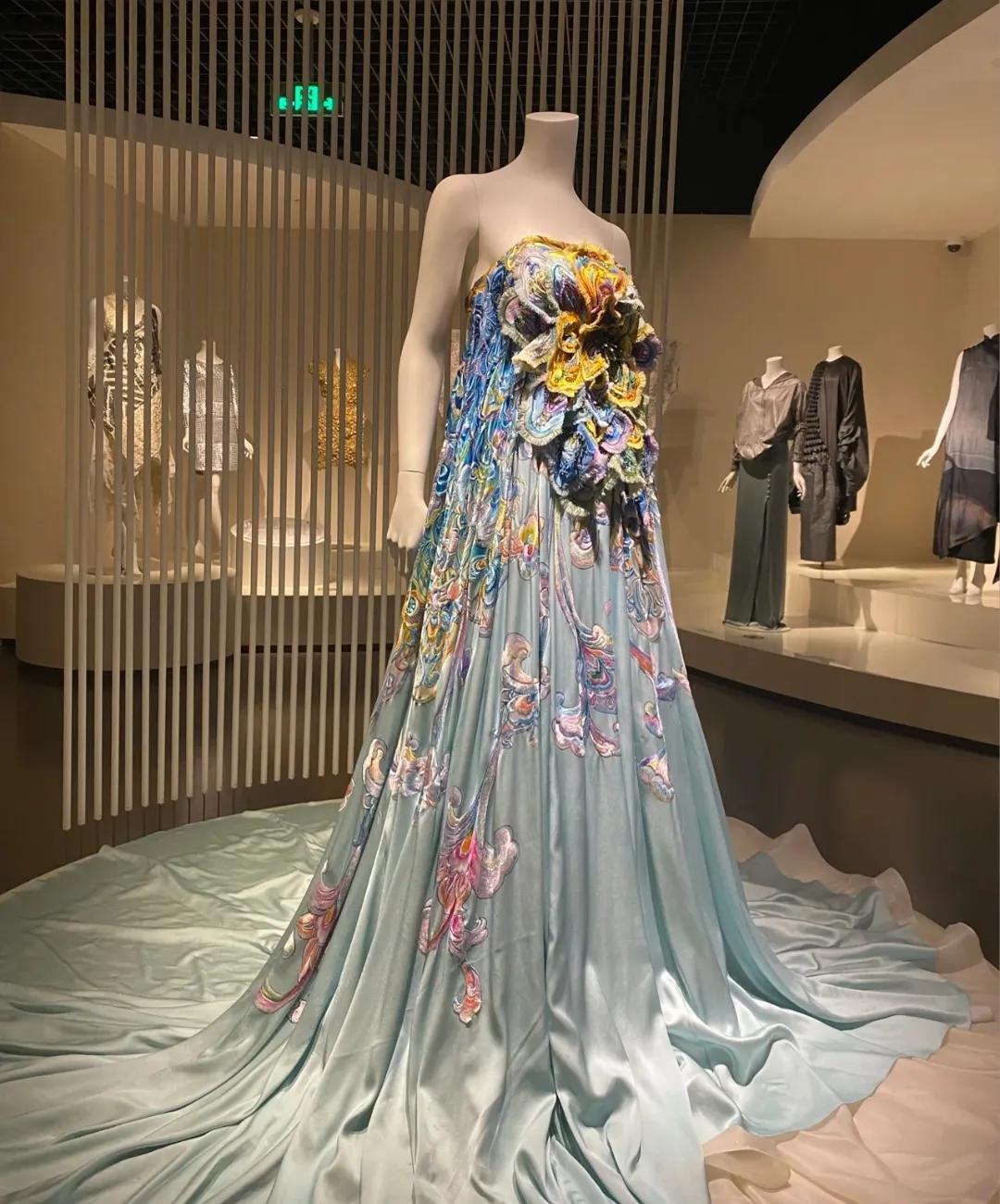 中国丝绸博物馆和中国之江博物馆,博物馆中国的服装