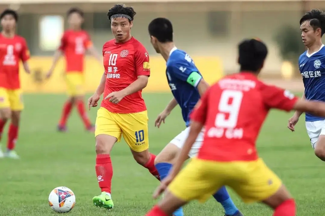 国青足球陈涛近况,足球报谈前国脚陈涛