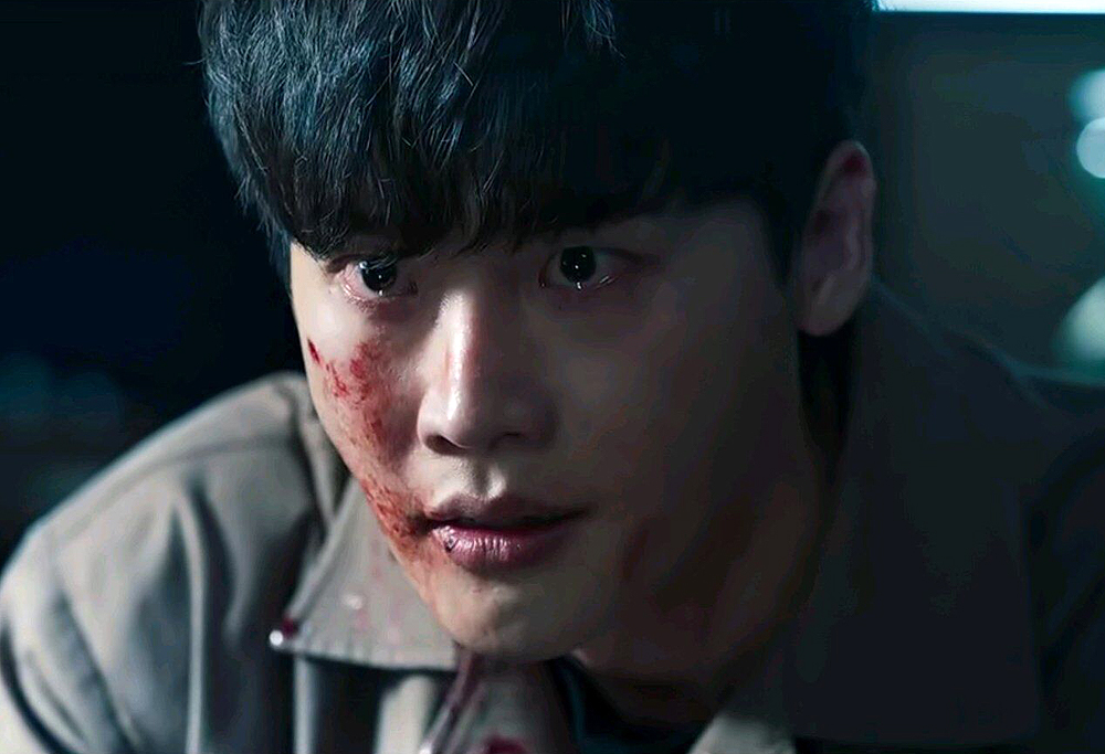 黑话律师中李钟硕怎么成为硕鼠,黑话律师李钟硕为什么入狱