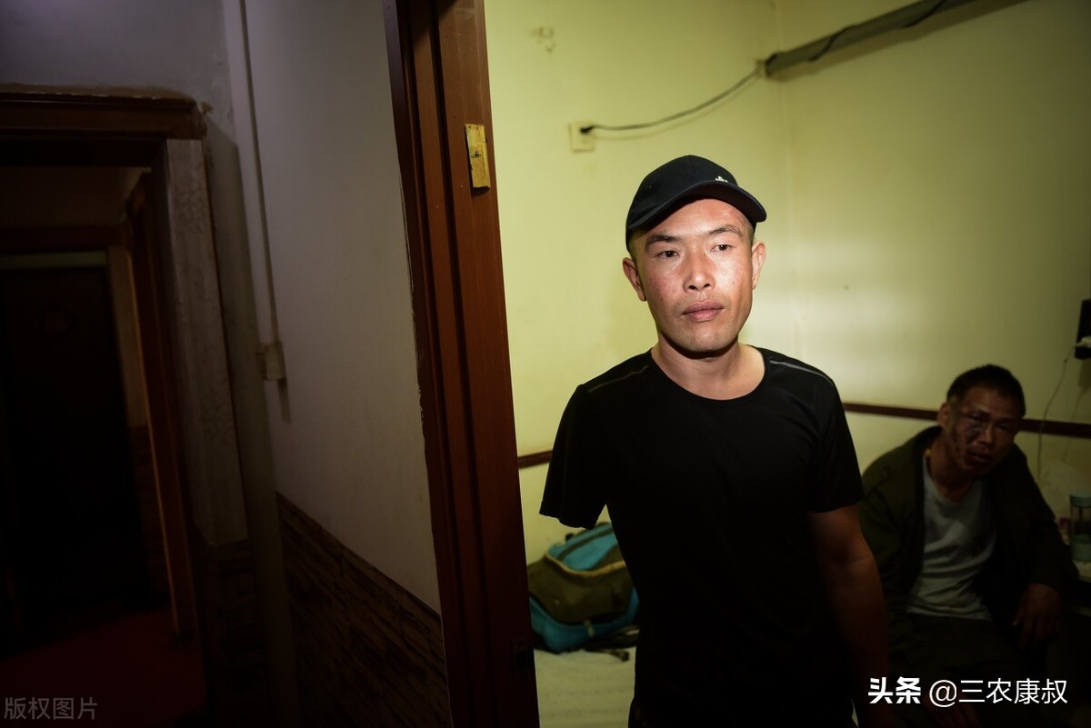 农村两个男孩的家庭娶媳妇难,农村有房有车怎么还娶不上媳妇