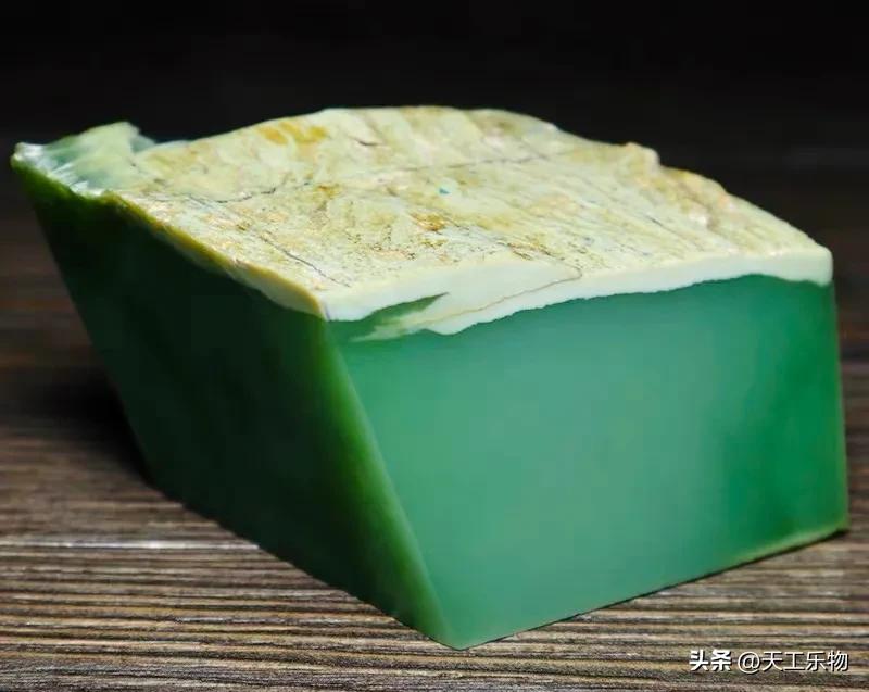 俄碧玉老坑新坑区别,老俄料碧玉和俄料的区别