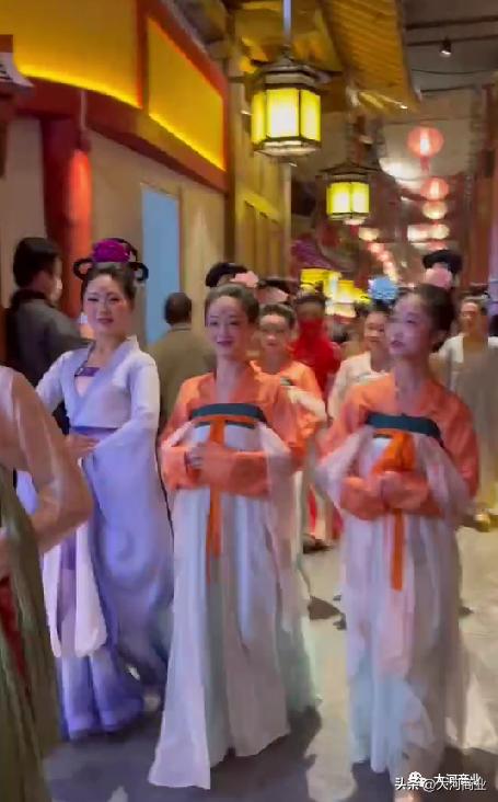 郑州一商场改景点收门票,郑州一商业项目改景点