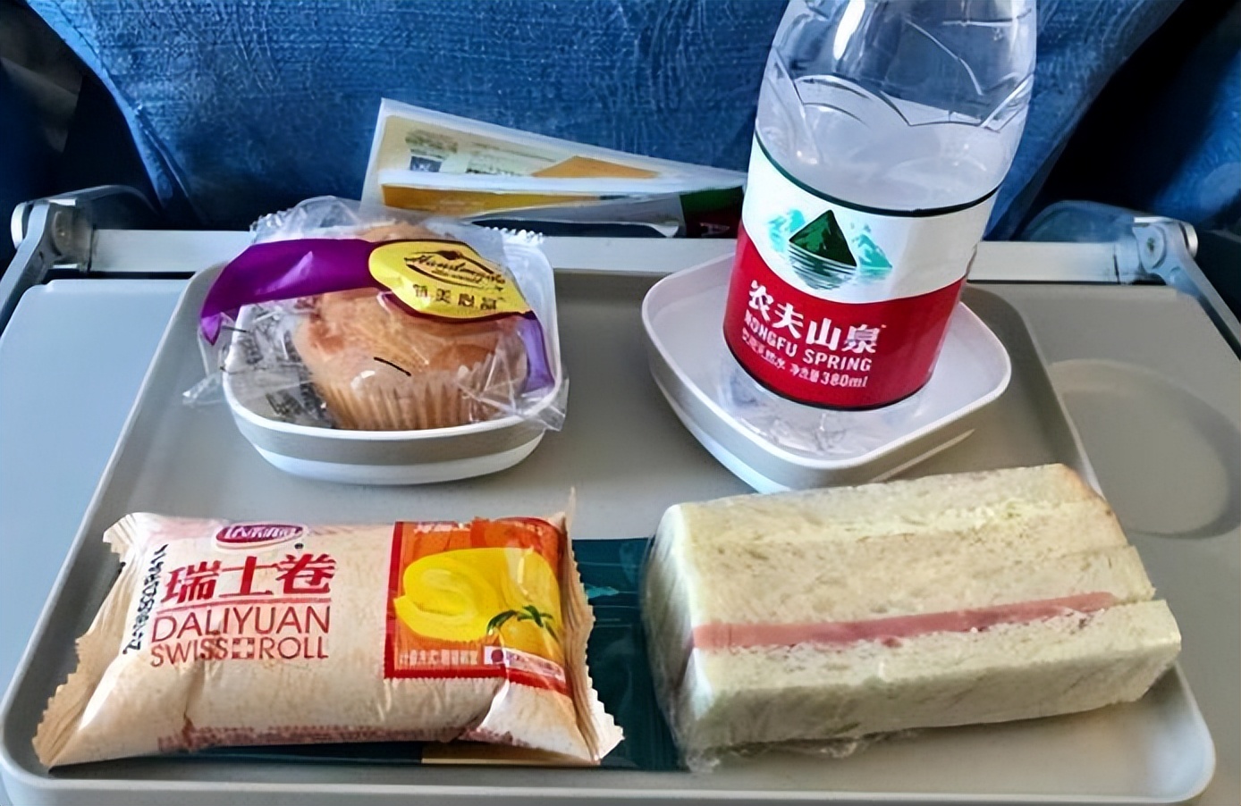 随身携带上飞机的物品怎么过安检,过安检的东西是不是都能带上飞机