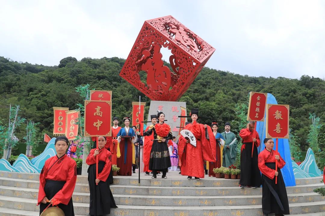 状元及第！文、武状元@小心头-小意头巡游东莞观音山，现场送喜
