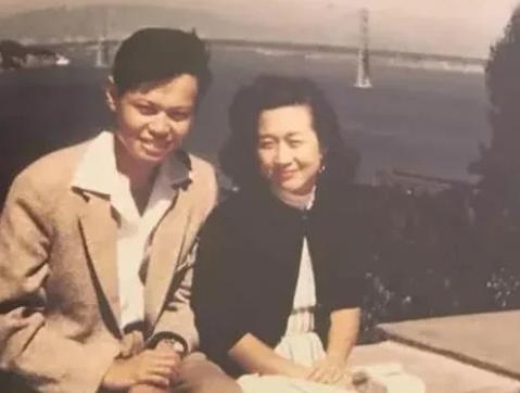 杨振宁教授和翁帆生活照,关于杨振宁教授与翁帆是否有孩子