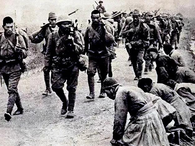 抗日时期伪军为何比日军还多,侵华日军多少人汉奸伪军多少人