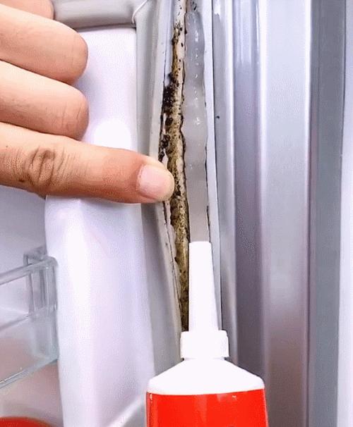 滚筒洗衣机衣服有小洞怎么回事,滚筒洗衣机筒里有东西怎么办