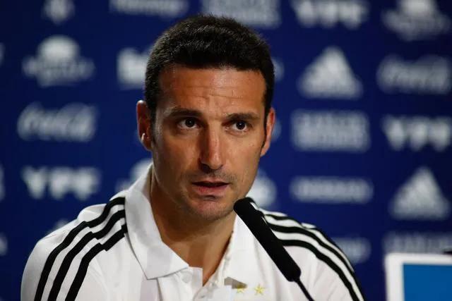 扬科维奇带领的国足有什么变化,国足新帅扬科维奇历史战绩