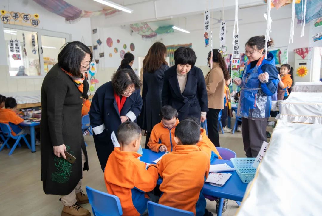 新乐市直幼儿园高标准通过省级示范性幼儿园复查验收