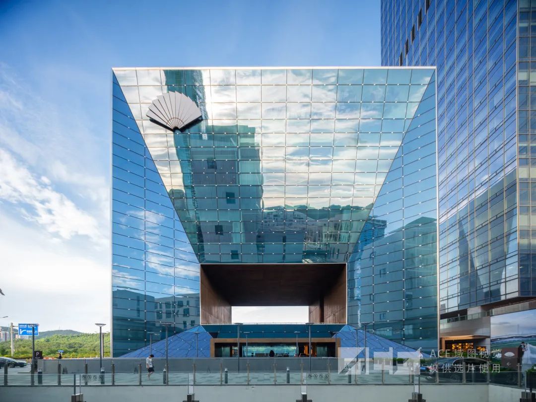 不只是反向代购,深圳这个商场让港人反向“逛购”