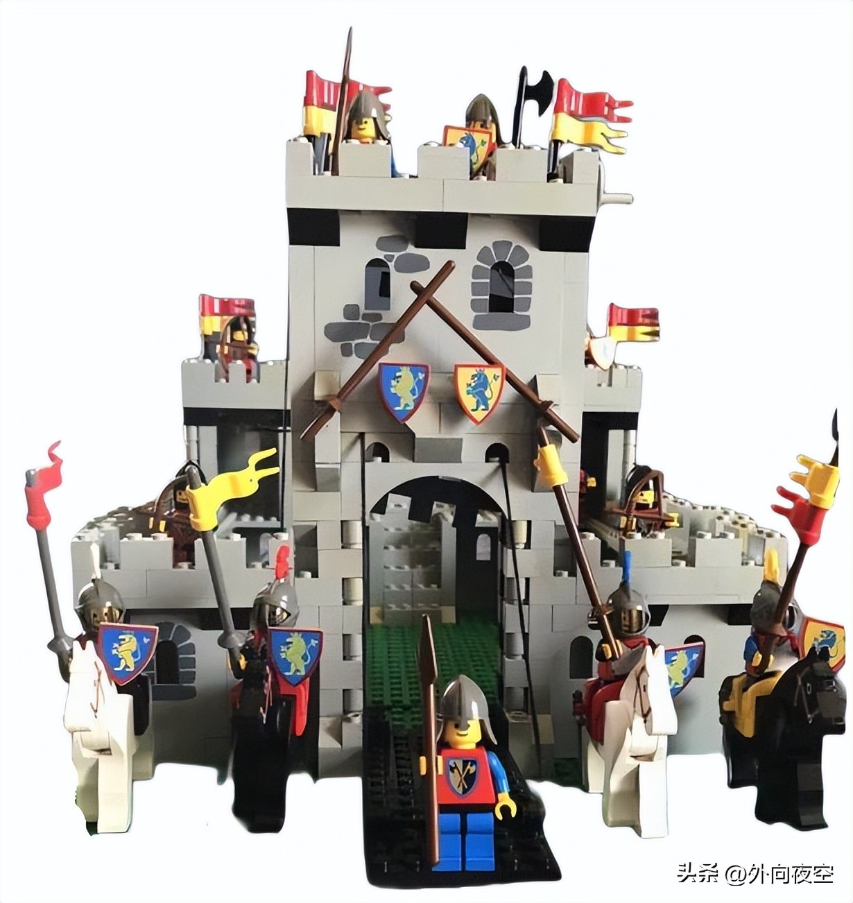 高价格的LEGO玩具是怎么发展起来的？看完你就明白了