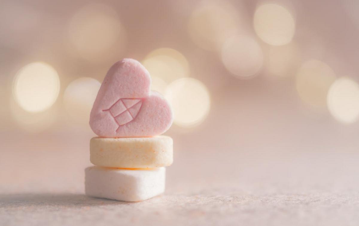 人老先老腿一定要把膝盖养好,冬季老寒腿患者如何养护膝关节