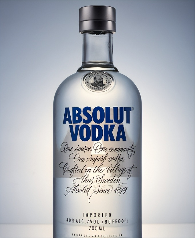 伏特加酒96度相当于白酒多少度,伏特加和白酒口感区别在哪