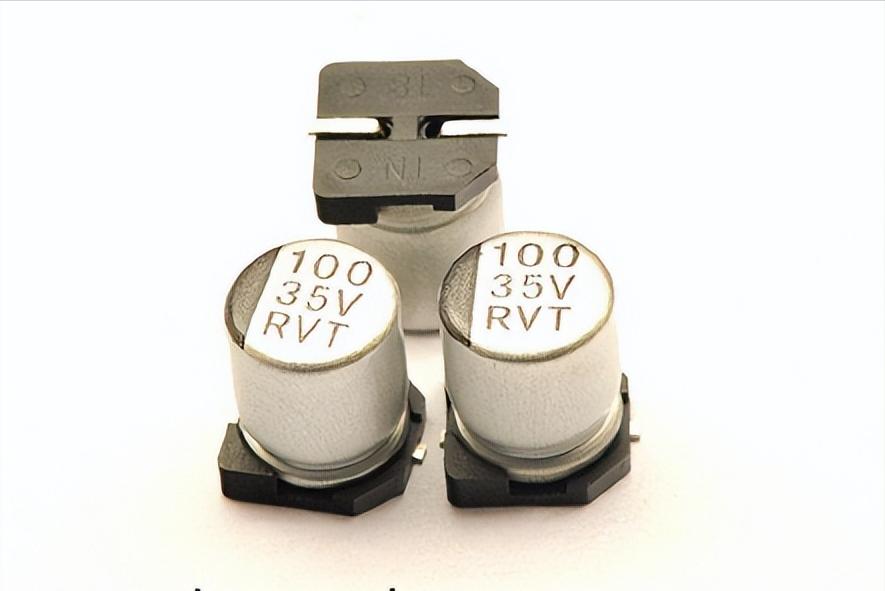 贴片电容和电解电容区别,贴片铝电解电容存放寿命