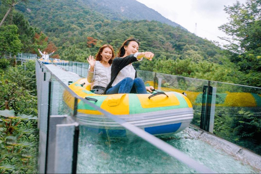 这个夏天一定要去玩一趟漂流,这个夏天一定要去玩一场漂流