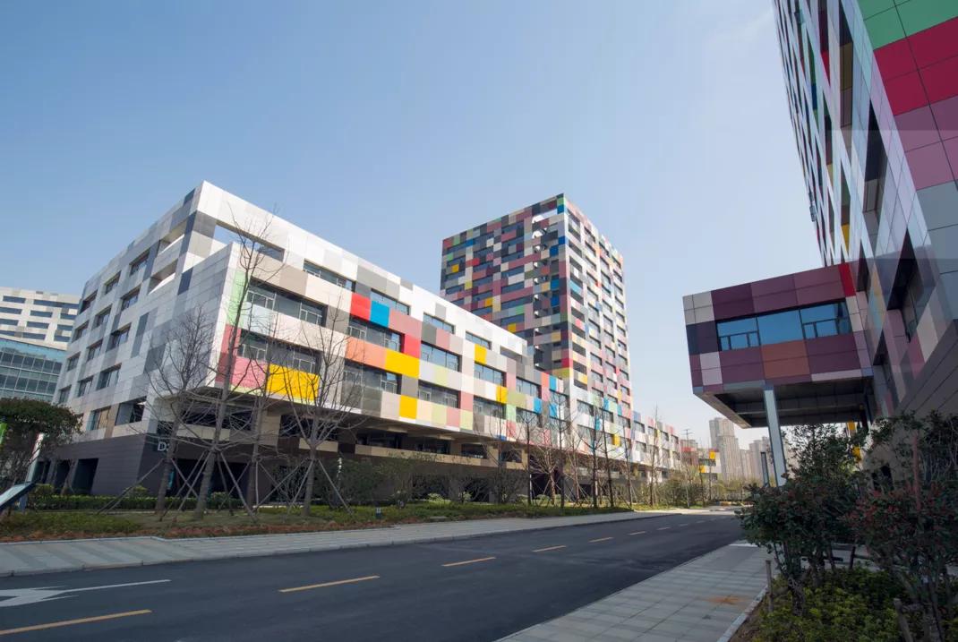 阿里巴巴阜合数字经济产业园,投资165亿重大项目落户